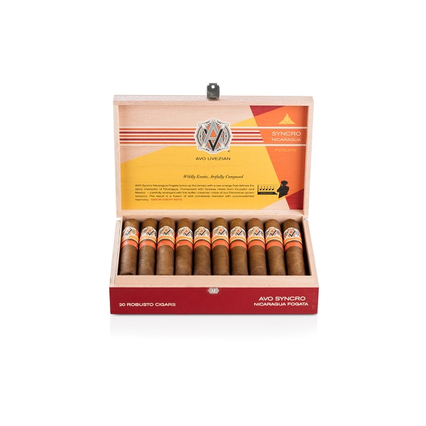 Avo Syncro Nicaragua Fogata Robusto Zigarren Kiste offen